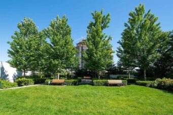 #2102 – 2200 Douglas Road